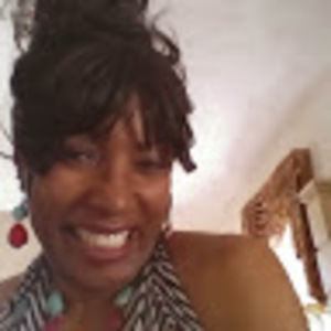 Meet your Posher, Joyce a